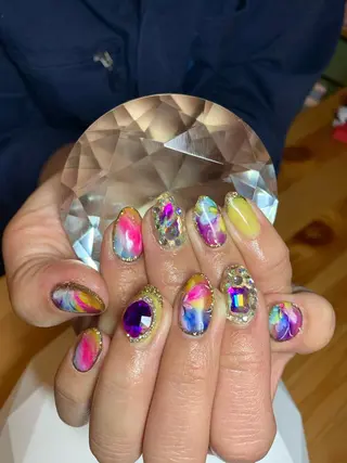 ネイル LAVISH 大和店 🤱子連れ大歓迎のネイルデザイン