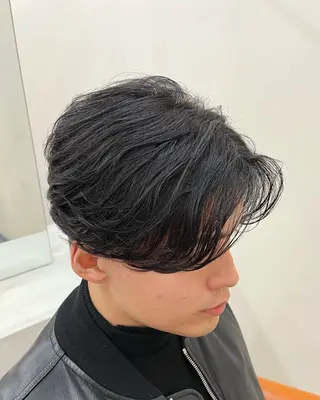パーマ メンズ フェザーパーマメンズ ピンパーマ京都駅前のヘアスタイル