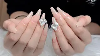 ネイル Lenie Nail Salonのネイルデザイン