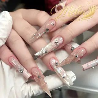 ネイル Melia Nailsのネイルデザイン