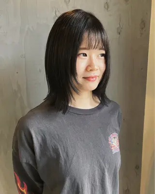 ミディアム ナチュラル&ラフヘア 松尾 凌のヘアスタイル