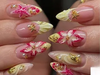ネイル レイナ ネイルのネイルデザイン