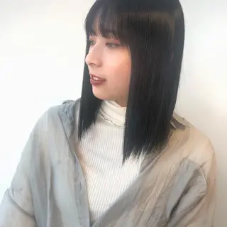 ミディアム カラー パーマ 小濱 ありすのヘアスタイル