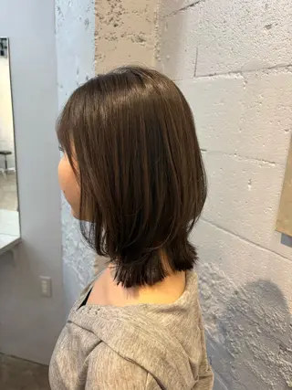 ミディアム 久貝 莉子のヘアスタイル