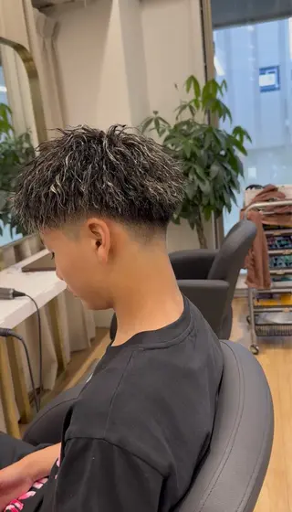 ショート メンズ特化 TAKUYAのヘアスタイル
