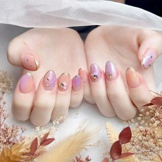 ネイル Rosy Nail Galleryのネイルデザイン