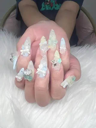 ネイル Lee Nailsのネイルデザイン
