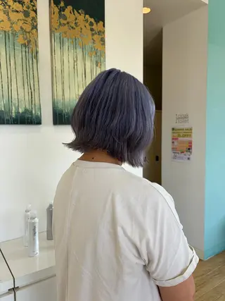 ミディアム カラー 御厨 夏芽のヘアスタイル