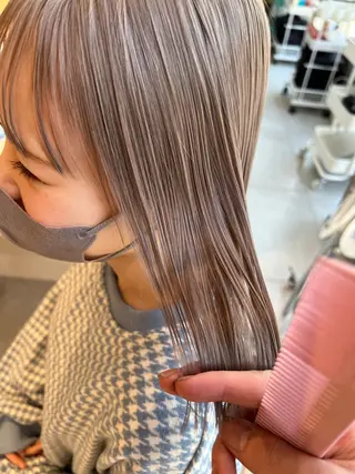 カラー 似合わせレイヤー/ 透明感カラーのヘアスタイル