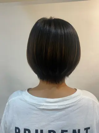 ショート ホシヤ ナオのヘアスタイル