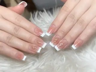 ネイル Kei Nail 長さ出し 付け放題のネイルデザイン