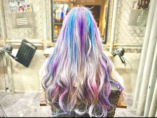ロング カラー エクステ×ブリーチ 😈ちあき😈のヘアスタイル
