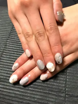 ネイル モチの良さ◉ フィルインネイル♡のネイルデザイン