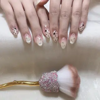 ネイル MoonNail ユリ🌸のネイルデザイン