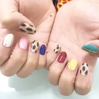 ネイル 板垣 綾乃のネイルデザイン
