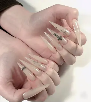 ネイル Julie NailSalonのネイルデザイン