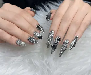 ネイル Lenie Nail Salonのネイルデザイン
