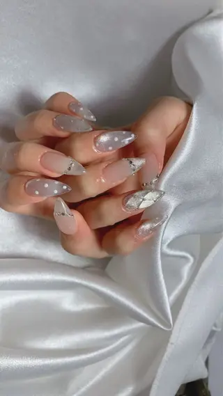 ネイル Infinity Nail salonのネイルデザイン