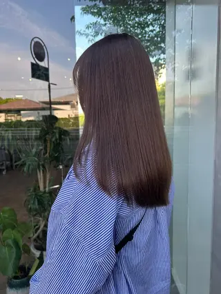 ロング カラー 井手 素子のヘアスタイル