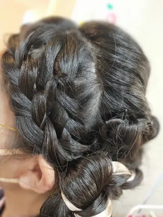 ヘアアレンジ 石野 智華のヘアスタイル