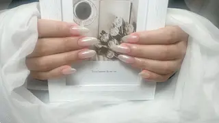 ネイル セレーヌ 🩵Natsumiのネイルデザイン