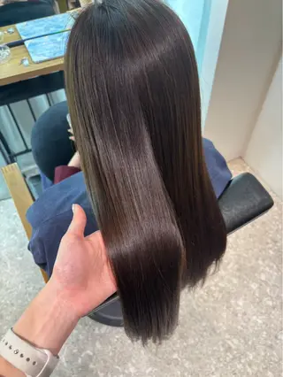 ロング 伊藤 花音のヘアスタイル