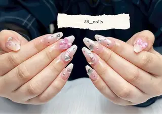 ロング トゥー フエンのネイルデザイン