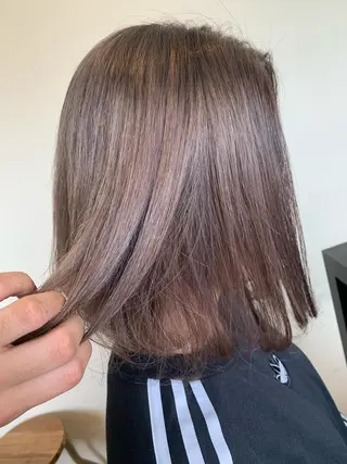 ミディアム 柔らかな縮毛矯正 透明感カラー💫のヘアスタイル