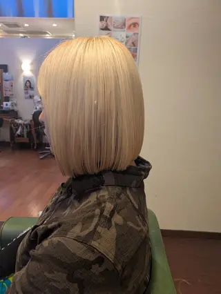 岡田 杏香のヘアスタイル