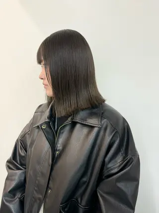 ミディアム カラー 🫧ハイトーン✨格安 より質💐マンツーマのヘアスタイル