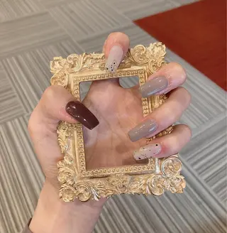 ネイル Tinaネイル 難波のネイルデザイン