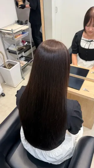 ロング カラー 岩本 達のヘアスタイル