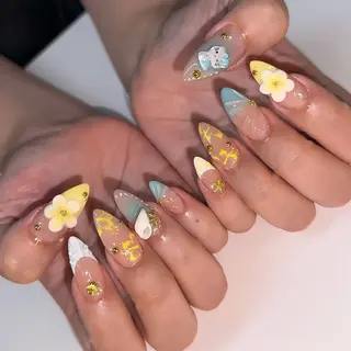 セミロング 🦋Nail Amo🦋のネイルデザイン