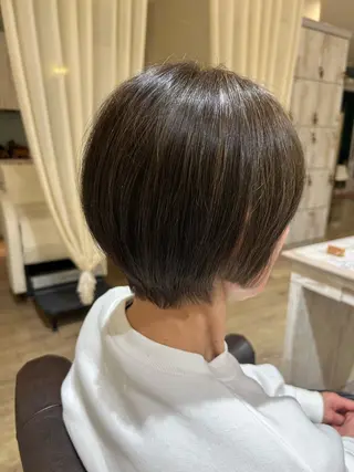 ショート 小川 遥加のヘアスタイル