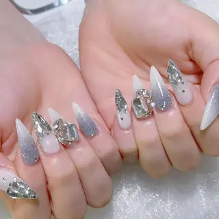 ネイル Queen's ゆなのネイルデザイン
