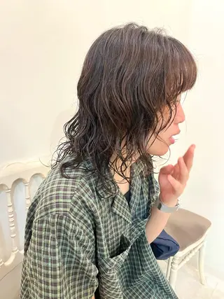 ミディアム パーマ en,ボブ/レイヤー パーマ/透明感カラーのヘアスタイル