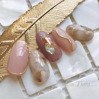 ネイル Private SalonTiaraのネイルデザイン