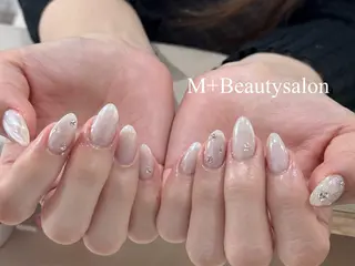 ネイル M+  Beauty Salonのネイルデザイン