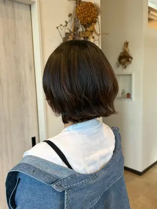 ミディアム 衛藤 澄玲のヘアスタイル