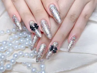 ネイル M🌷nail 長さだし専門店のネイルデザイン