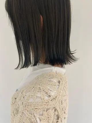 セミロング カラー Takahashi Yuriのヘアスタイル