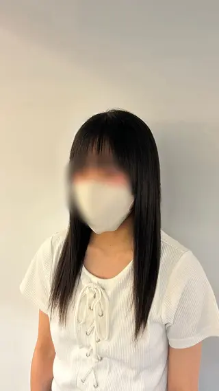 ロング 松井 詩織のヘアスタイル