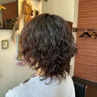 ミディアム パーマ 💜推しインナー カラー/菊池柊真💜のヘアスタイル