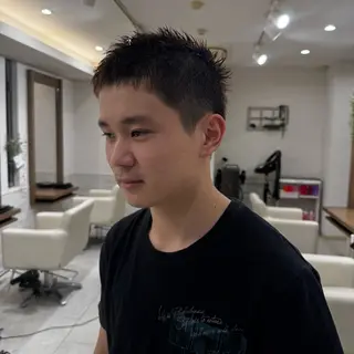 ショート 入沢 空向のヘアスタイル