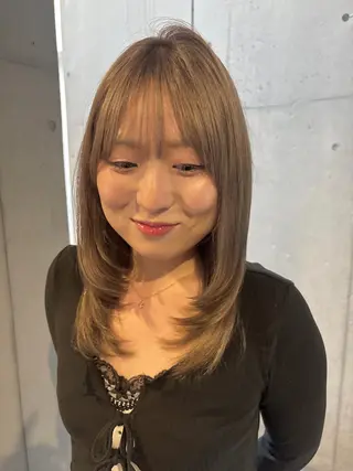 ミディアム カラー 韓国レイヤー/透明感 カラー/RIN🎀のヘアスタイル