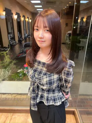 セミロング ブリーチカラー HAZUKI🦖のヘアスタイル