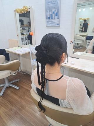 ロング GLOSS 心斎橋 山上のヘアスタイル
