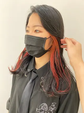 ロング カラー 関 桃萌果のヘアスタイル