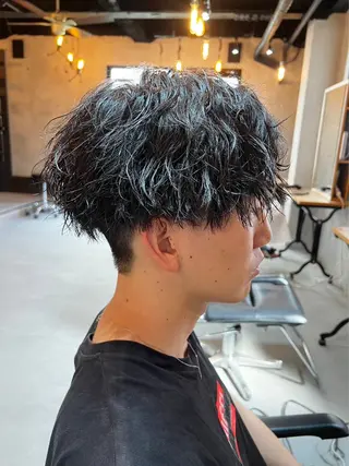 ショート パーマ メンズ ツイスパ特化 石川 歳也のヘアスタイル