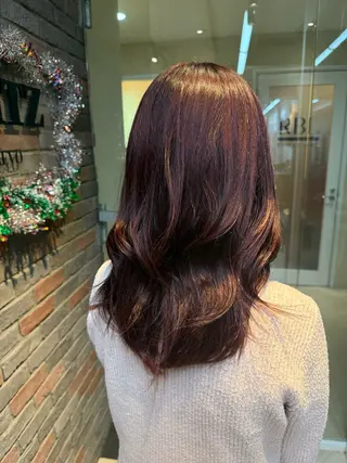 ミディアム カラー グレージュカラー 吉川慶斗のヘアスタイル